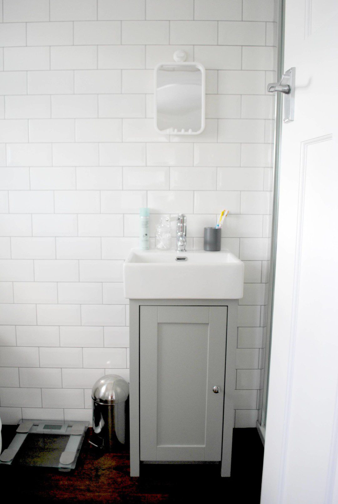 Our Loft En-Suite Bathroom - The Spirited Puddle Jumper