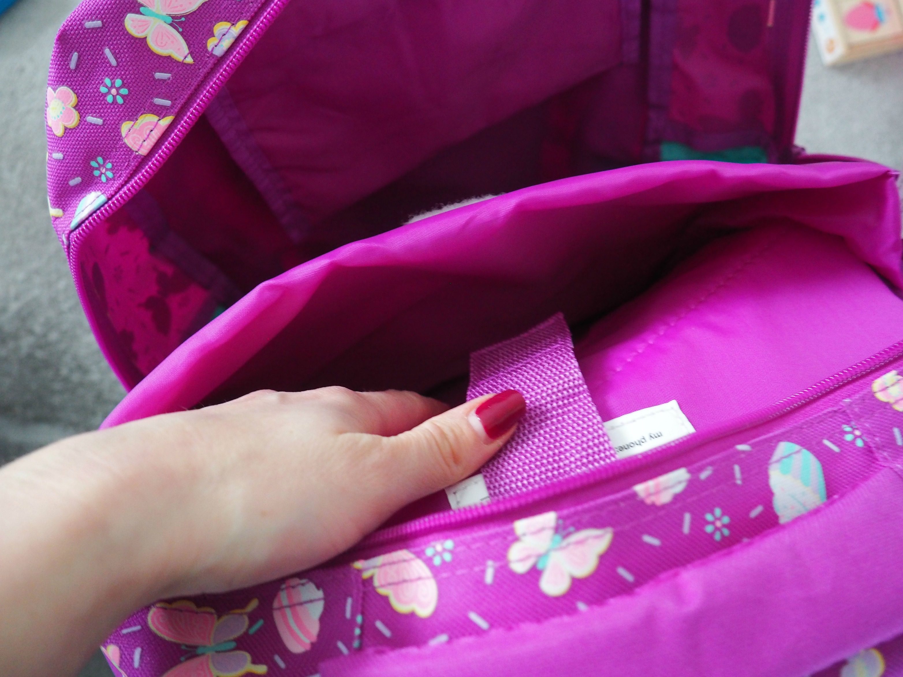Travel Essentials for Kids | What to pack for children on the plane