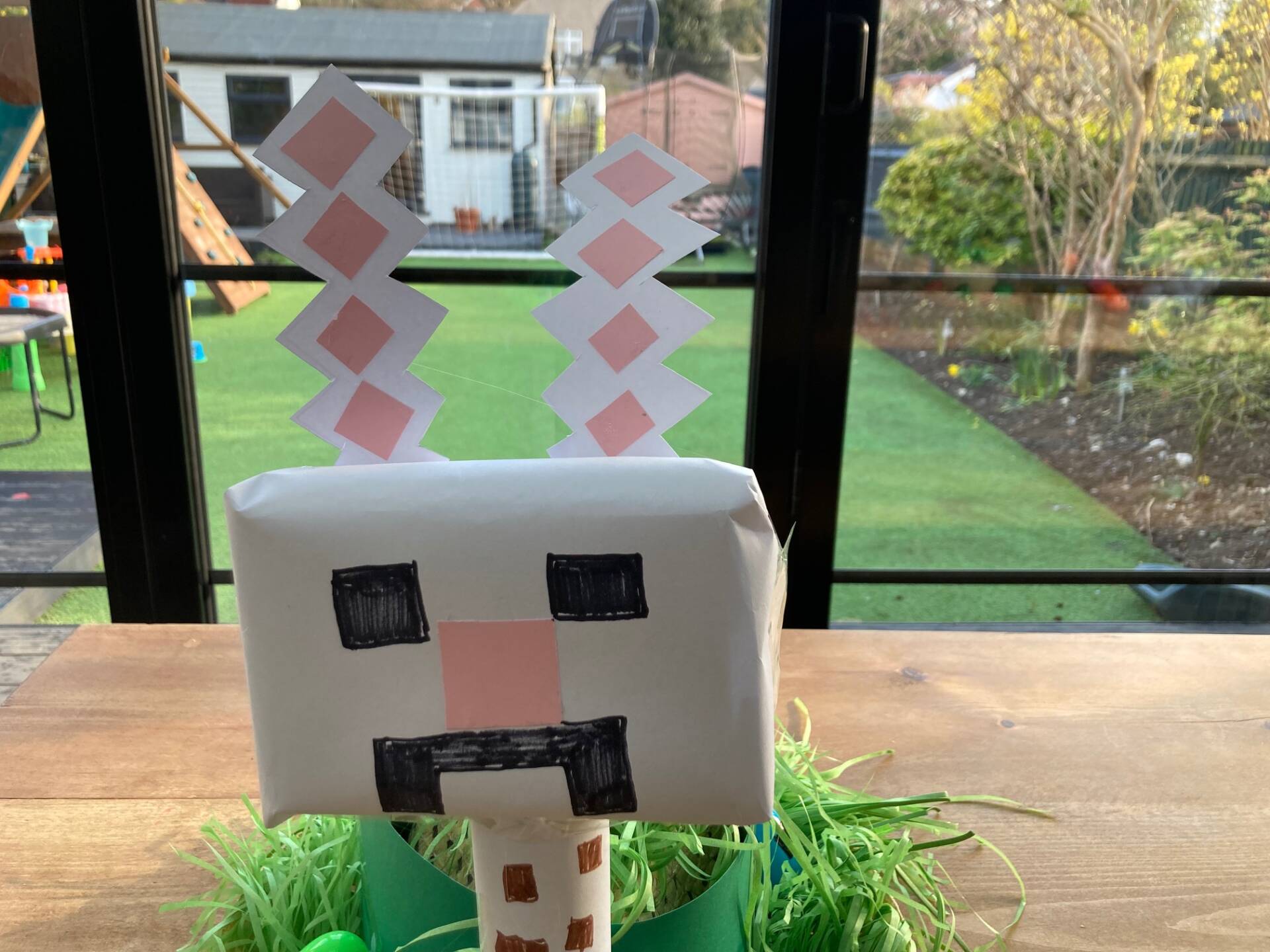 Minecraft Easter hat