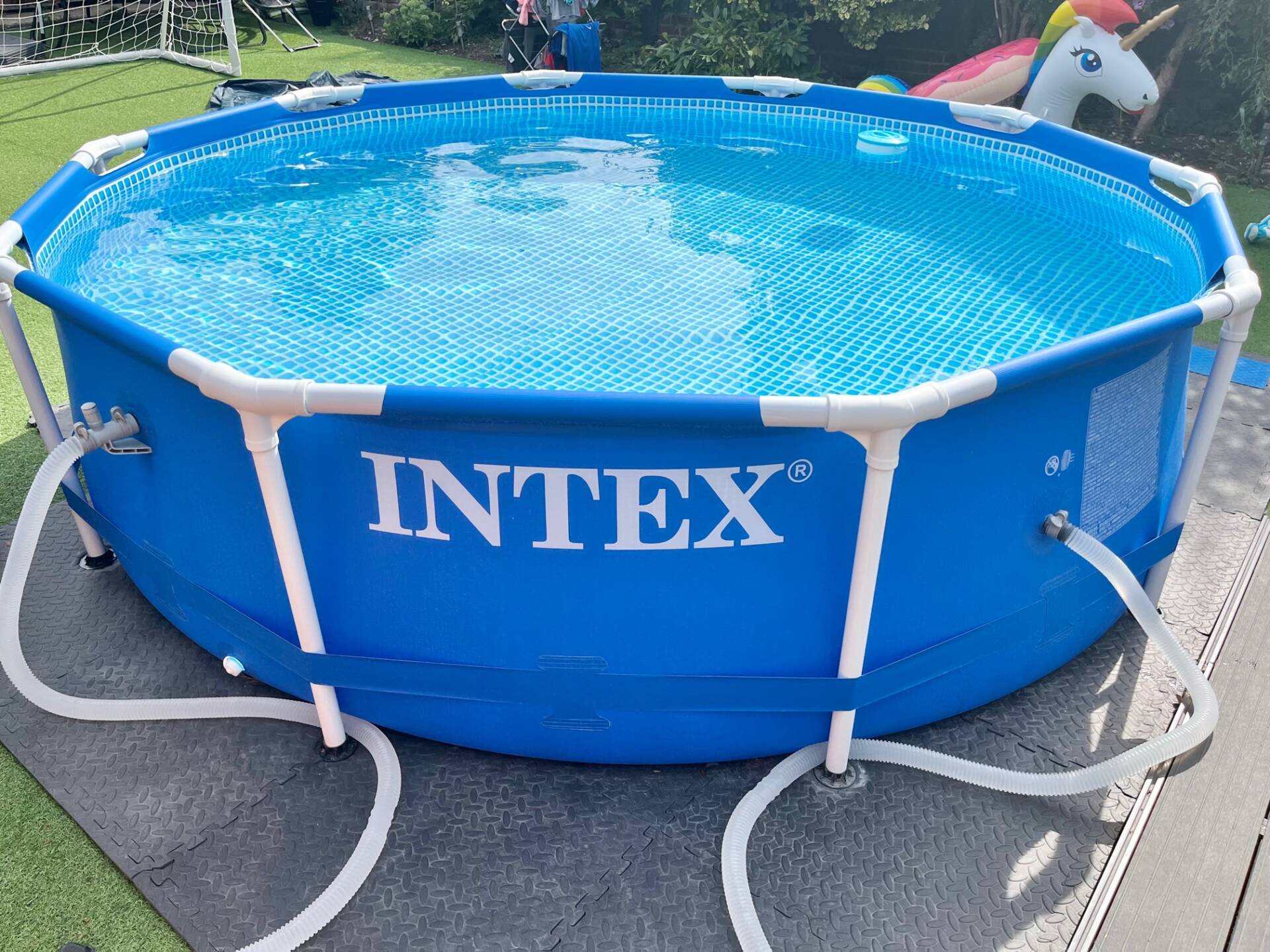 Intex 10ft frame pool