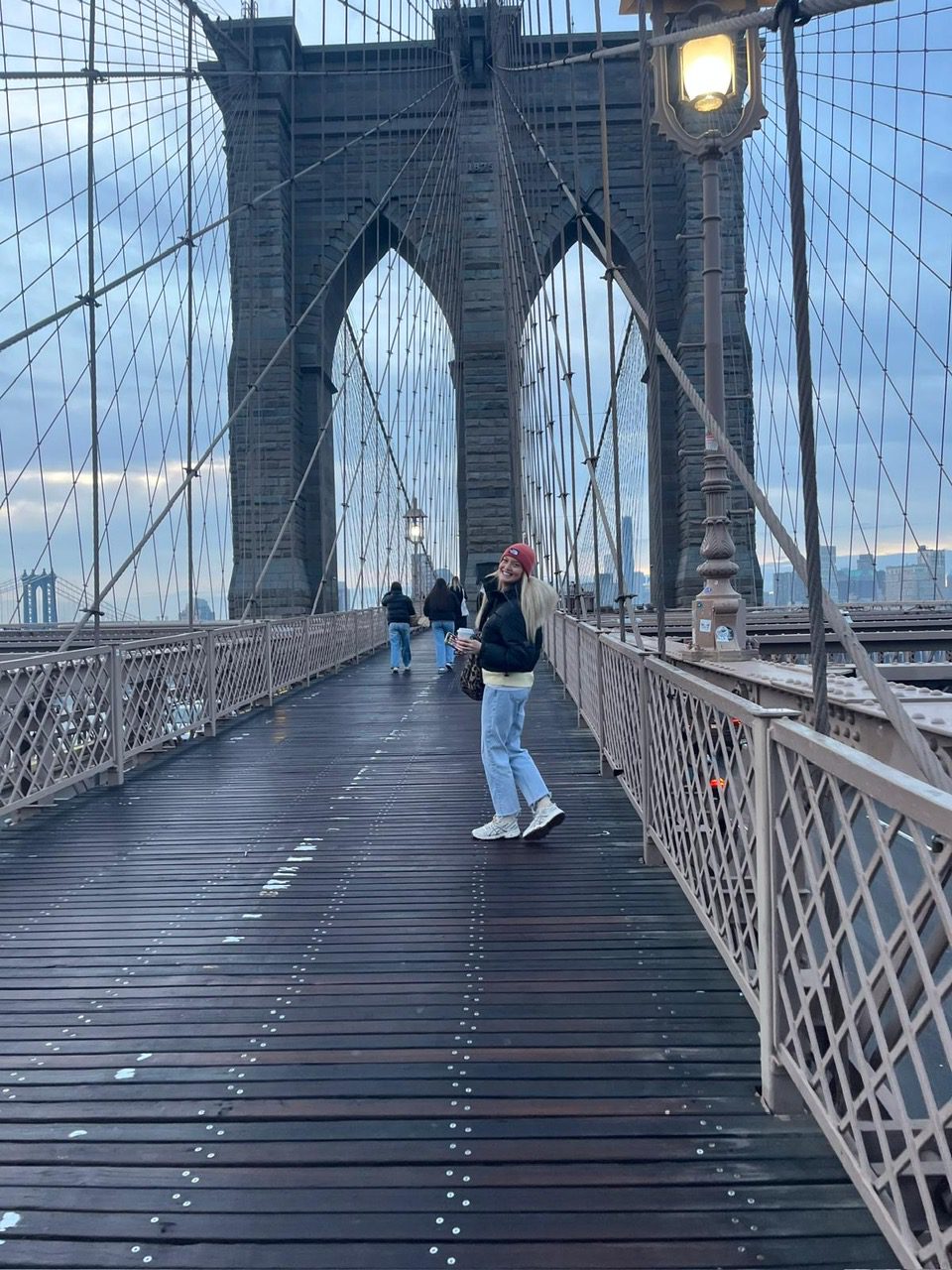 Brooklyn bridge at sunrise