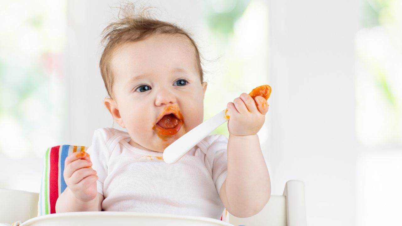 baby feeding